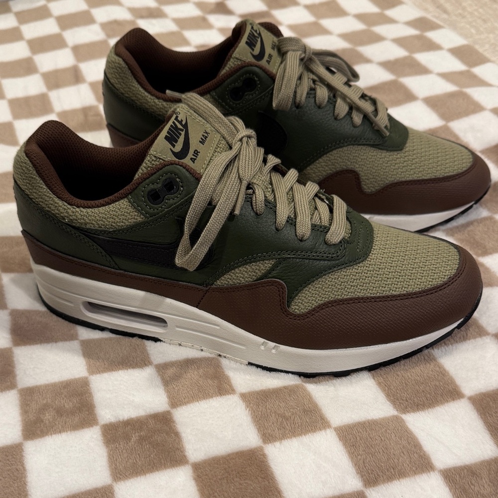 Nike Air Max 1 Essential Premium 'Neutral Olive Cacao Wow' Men's 10